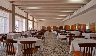 Imagine pentru Hotel Venus 2*  valabile pentru Litoral 2025