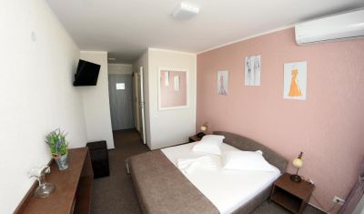 Imagine pentru Hotel Victoria 3*  valabile pentru Litoral 2025