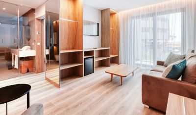 Imagine pentru Hotel Vila Baleira Funchal 4* valabile pentru Litoral 2025