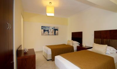 Imagine pentru Hotel Village Mare 4* valabile pentru Litoral 2025