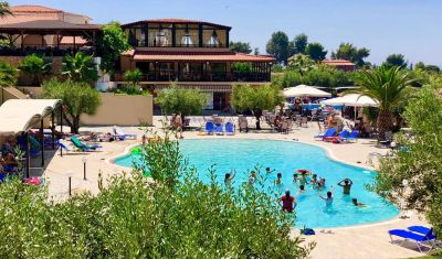 Imagine pentru Hotel Village Mare 4* valabile pentru Litoral 2025