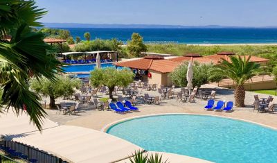 Imagine pentru Hotel Village Mare 4* valabile pentru Litoral 2025