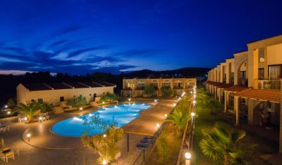 Imagine pentru Hotel Village Mare 4* valabile pentru Litoral 2025