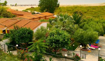 Imagine pentru Hotel Village Mare 4* valabile pentru Litoral 2025