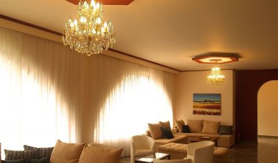 Imagine pentru Hotel Village Mare 4* valabile pentru Litoral 2025