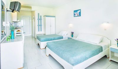 Imagine pentru Hotel Xenios Port Marina 3* valabile pentru Litoral 2025