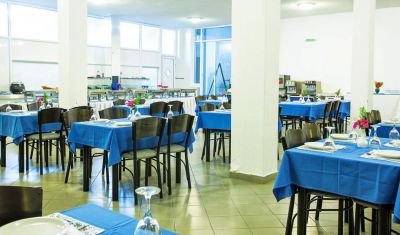 Imagine pentru Hotel Xenios Port Marina 3* valabile pentru Litoral 2025