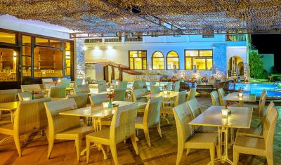 Imagine pentru Hotel Xenios Possidi Paradise 4*  valabile pentru Litoral 2025