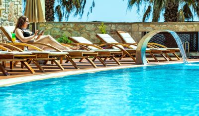 Imagine pentru Hotel Xenios Possidi Paradise 4*  valabile pentru Litoral 2025