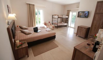 Imagine pentru Hotel Yannis Corfu 3* valabile pentru Litoral 2025