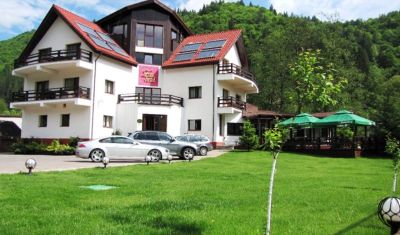 Imagine pentru Hotel Zan 4* - Mic dejun + Masa Festiva Craciun valabile pentru Litoral 2025