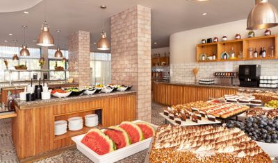 Imagine pentru Hotel Zefir 3* valabile pentru Litoral 2025
