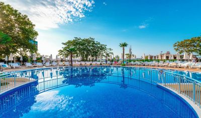 Imagine pentru Hotel Zenith 4* valabile pentru Litoral 2025
