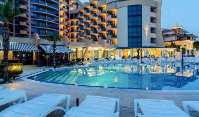 Imagine pentru Hotel Zenith 4* valabile pentru Litoral 2025