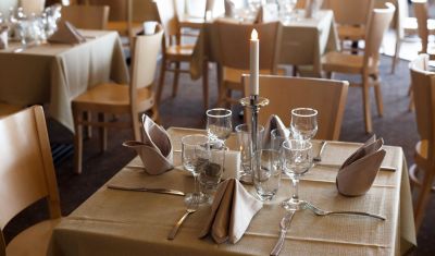 Imagine pentru Hotel Zenith Conference & Spa 4* valabile pentru Litoral 2025