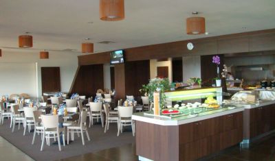 Imagine pentru Hotel Zenith Conference & Spa 4* valabile pentru Litoral 2025