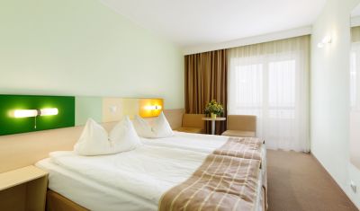 Imagine pentru Hotel Zenith Conference & Spa 4* valabile pentru Litoral 2025