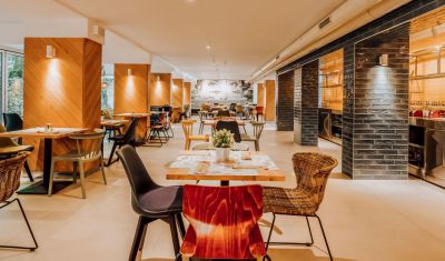 Imagine pentru Ibis Styles Golden Sands Roomer Hotel 4* valabile pentru Litoral 2025