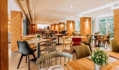 Imagine pentru Ibis Styles Golden Sands Roomer Hotel 4* valabile pentru Litoral 2025