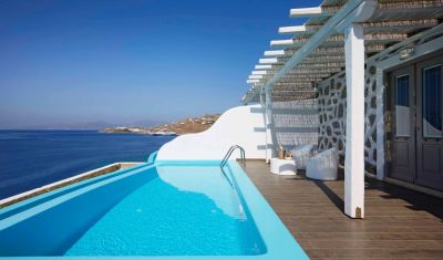 Imagine pentru Kouros Hotel & Suites 5* valabile pentru Litoral 2025