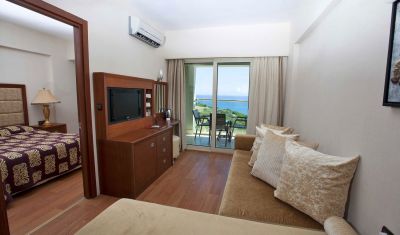 Imagine pentru Laur Hotels Experience & Elegance 5* (fost Didim Beach Resort) valabile pentru Litoral 2025