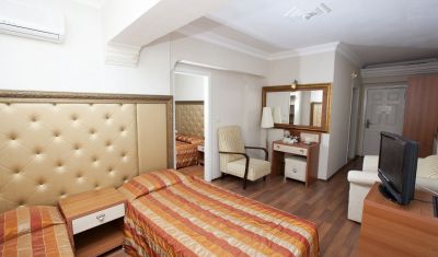 Imagine pentru Laur Hotels Experience & Elegance 5* (fost Didim Beach Resort) valabile pentru Litoral 2025