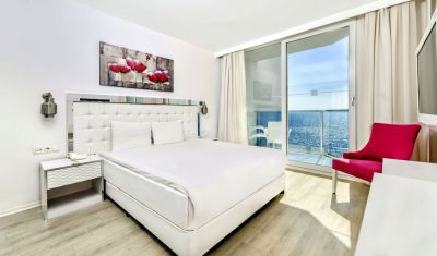 Imagine pentru Le Bleu Hotel & Resort 5* valabile pentru Litoral 2025