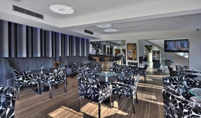 Imagine pentru Livadhiotis City Hotel 3* valabile pentru Litoral 2025