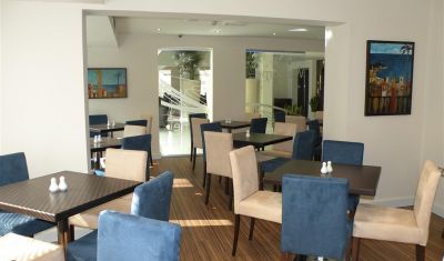 Imagine pentru Livadhiotis City Hotel 3* valabile pentru Litoral 2025