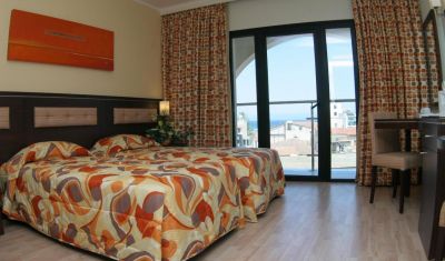 Imagine pentru Livadhiotis City Hotel 3* valabile pentru Litoral 2025