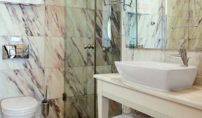 Imagine pentru Mediterranean Village Hotel & Spa 5* valabile pentru Litoral 2025