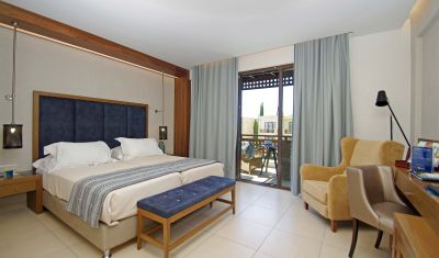 Imagine pentru Mediterranean Village Hotel & Spa 5* valabile pentru Litoral 2025