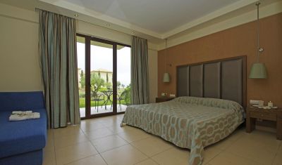 Imagine pentru Mediterranean Village Hotel & Spa 5* valabile pentru Litoral 2025