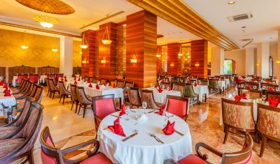 Imagine pentru Melas Lara Hotel 5* valabile pentru Litoral 2025