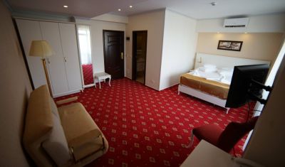 Imagine pentru MSR Port Hotel 4* valabile pentru Litoral 2025