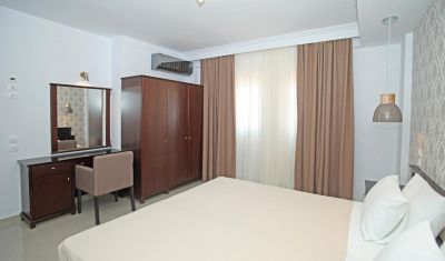 Imagine pentru Naias Beach Hotel 3* valabile pentru Litoral 2025