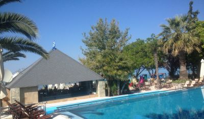 Imagine pentru Naias Beach Hotel 3* valabile pentru Litoral 2025