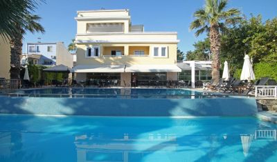 Imagine pentru Naias Beach Hotel 3* valabile pentru Litoral 2025