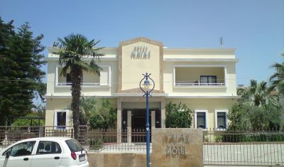 Imagine pentru Naias Beach Hotel 3* valabile pentru Litoral 2025