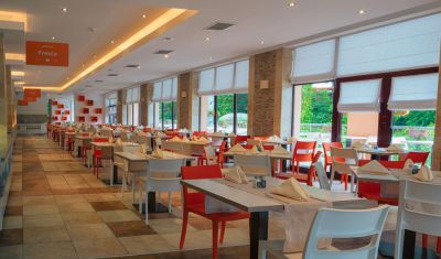 Imagine pentru Park Hotel Odessos 2*  valabile pentru Litoral 2025