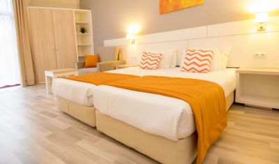 Imagine pentru Park Hotel Odessos 2*  valabile pentru Litoral 2025