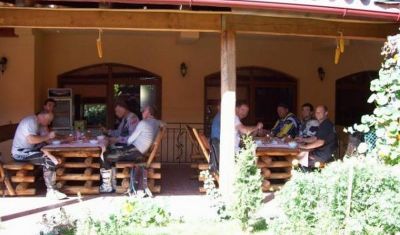 Imagine pentru Pensiune Norica 4* - Demipensiune + Masa Festiva Revelion valabile pentru Litoral 2025