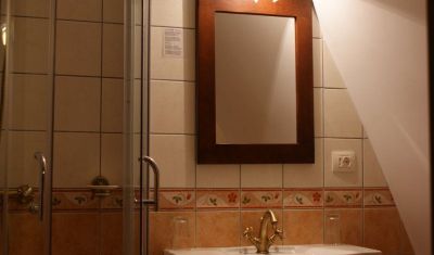 Imagine pentru Pensiunea Casa Motului 4* - Demipensiune + Masa Festiva Craciun valabile pentru Litoral 2025