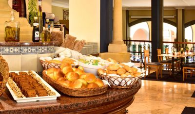 Imagine pentru Pestana Village Garden Resort 4* valabile pentru Litoral 2025