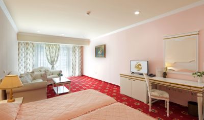 Imagine pentru Planeta Hotel & Aquapark 4*  valabile pentru Litoral 2025