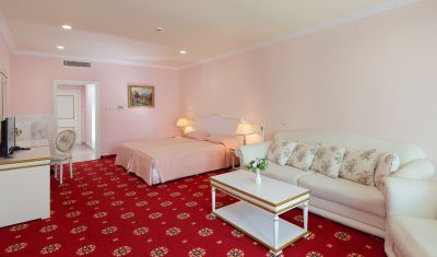 Imagine pentru Planeta Hotel & Aquapark 4*  valabile pentru Litoral 2025