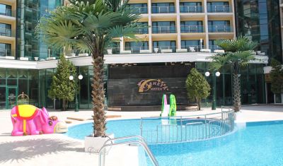 Imagine pentru Planeta Hotel & Aquapark 4*  valabile pentru Litoral 2025