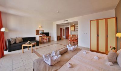 Imagine pentru Prestige Hotel & Aquapark 4* valabile pentru Litoral 2025