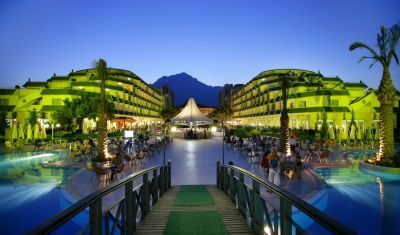 Imagine pentru Queens Park Rai Premium Tekirova 5*  valabile pentru Litoral 2025