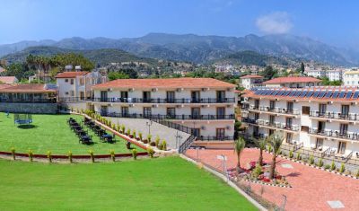 Imagine pentru Riverside Garden Resort 4* valabile pentru Litoral 2025